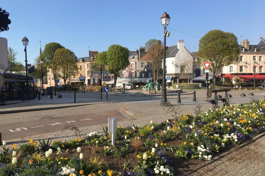 Le Logis Des Lavandieres Honfleur Bagian luar foto